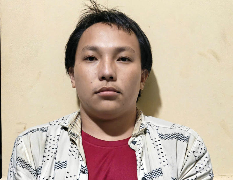 Tạm giữ đối tượng tạt xăng đốt người thu mua ve chai -0