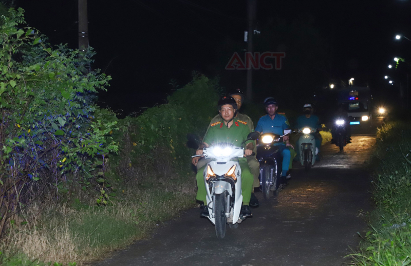 Vững vàng an ninh cho ngày hội của toàn dân -0