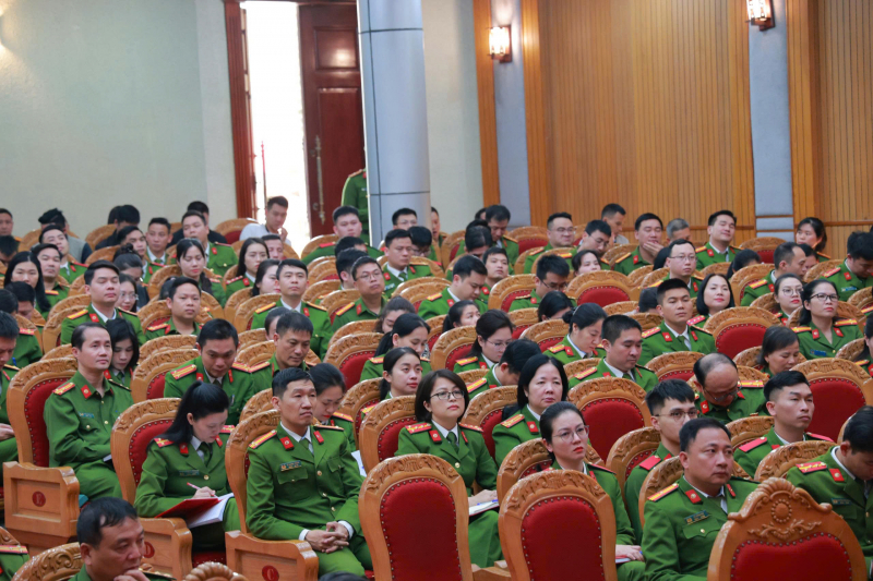 Vận dụng sáng tạo Sáu điều Bác Hồ dạy CAND theo tinh thần Đại hội XIV của Đảng -0