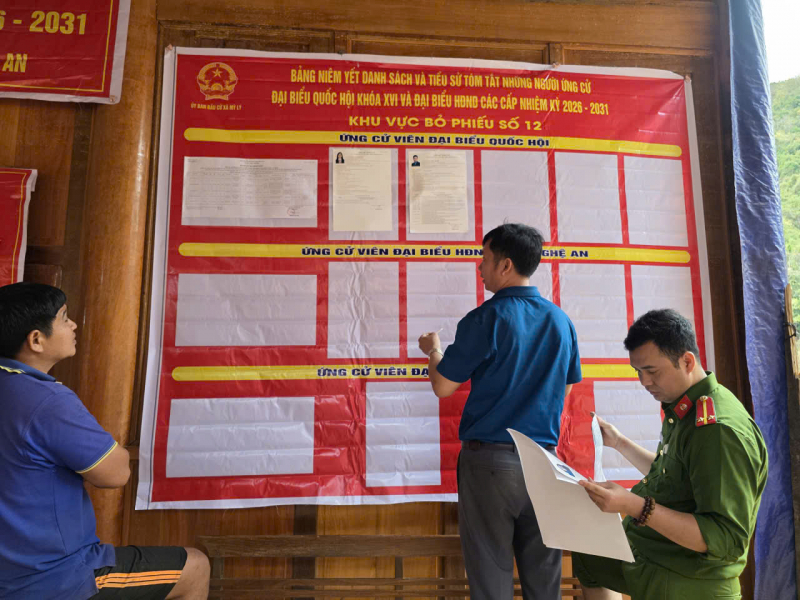 Các xã biên giới rẻo cao Nghệ An sẵn sàng cho ngày bầu cử sớm -0