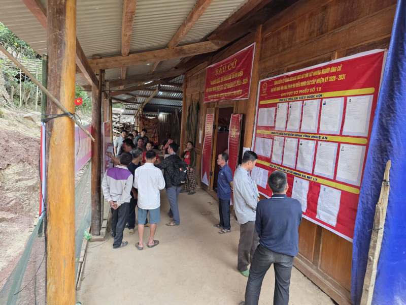 Các xã biên giới rẻo cao Nghệ An sẵn sàng cho ngày bầu cử sớm -0