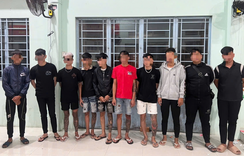 z7594749755886_c075ad7c6624d82ab634f68a3f3269ee.jpg -0