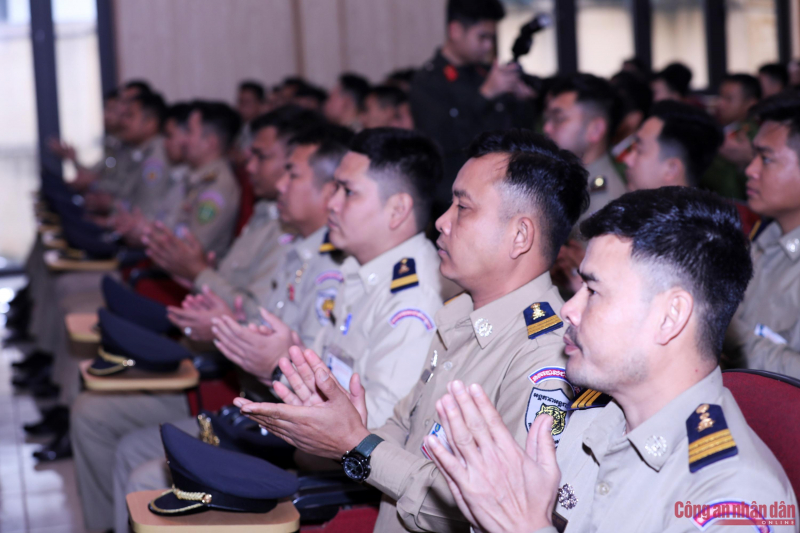 20260312-0o7a9120.jpg -0