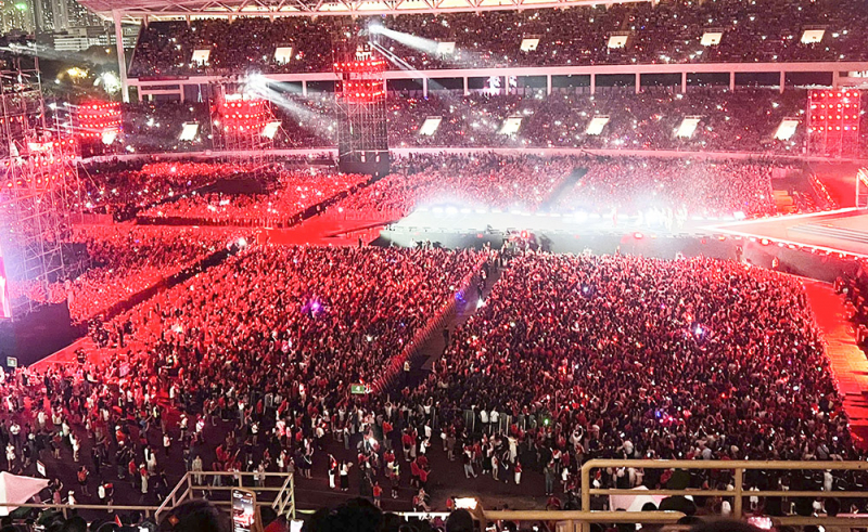 concert ca nh-c v-i s- tham gia c-a hàng v-n khán gi- cho th-y s- cu-n hút c-a âm nh-c v-i d-i s-ng.jpg -0