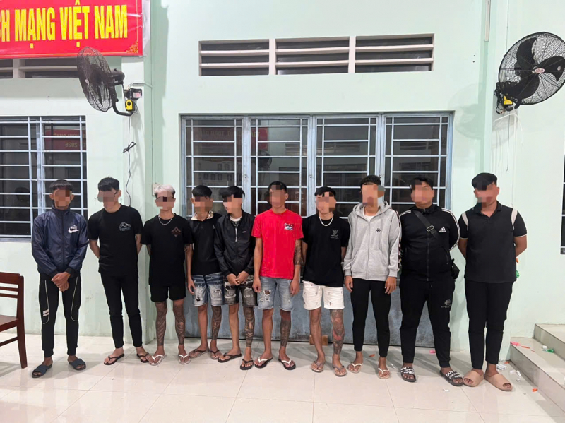 Công an vùng sông nước Tây Nam bộ phòng ngừa, trấn áp tội phạm ngay từ địa bàn cơ sở -0