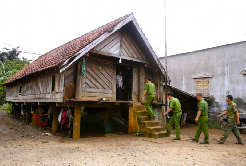 Công an xã biên giới Đắk Lắk: Siết chặt an ninh biên giới, đảm bảo tuyệt đối an toàn cho ngày hội bầu cử -0