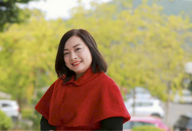 Hà Hồng Hạnh lần theo mùi hương ngày cũ -1