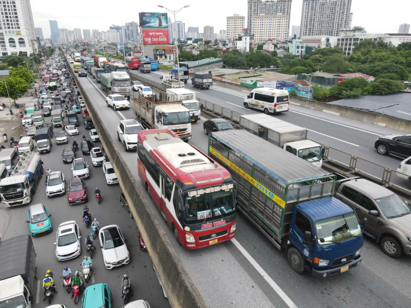 Cục Đường bộ Việt Nam đưa ra loạt giải pháp ổn định giá cước vận tải -0