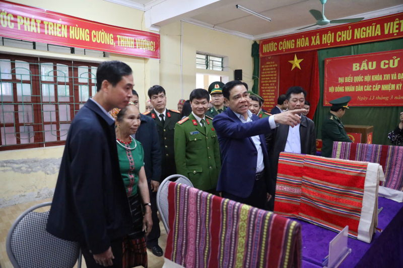 Đồng bào vùng cao Nghệ An mong chờ ngày bầu cử sớm -0