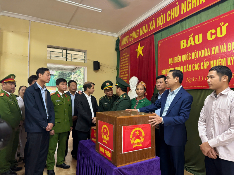 Đồng bào vùng cao Nghệ An mong chờ ngày bầu cử sớm -0