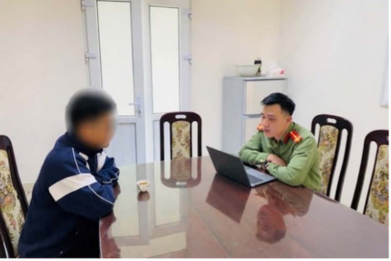 Đăng tải thông tin sai sự thật về tăng giá xăng, dầu nhân viên bán xe điện bị phạt -0