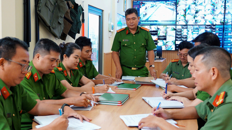 Tổng lực triển khai các phương án bảo đảm ANTT trước thềm ngày hội toàn dân -2
