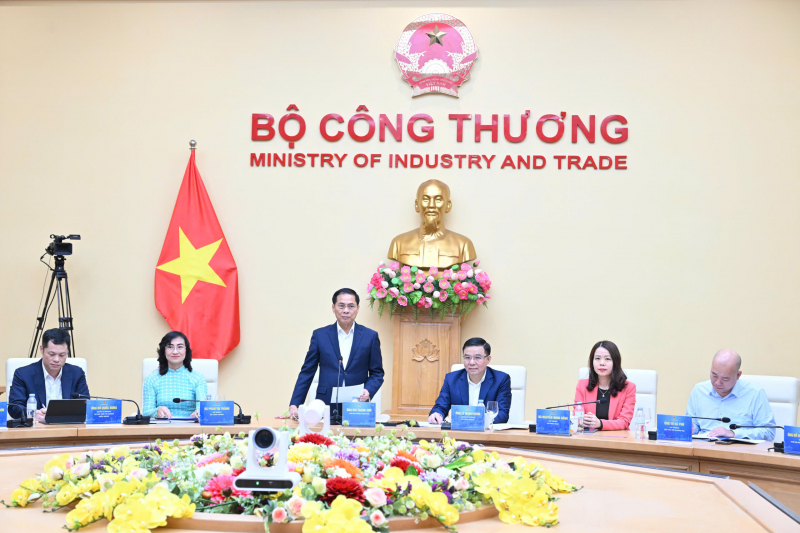 Khai trương nền tảng số về phát triển thị trường nước ngoài -0