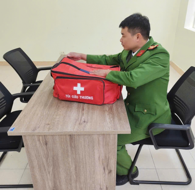 Phòng điều tra thân thiện về tới Công an xã - nơi kết nối những nạn nhân -0