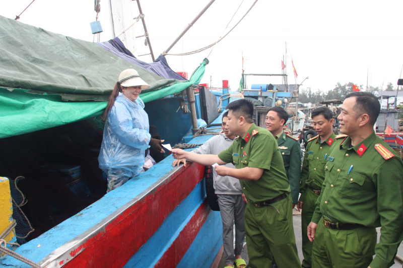 Ngư dân miền biển xứ Huế hướng về “Ngày hội lớn” -0