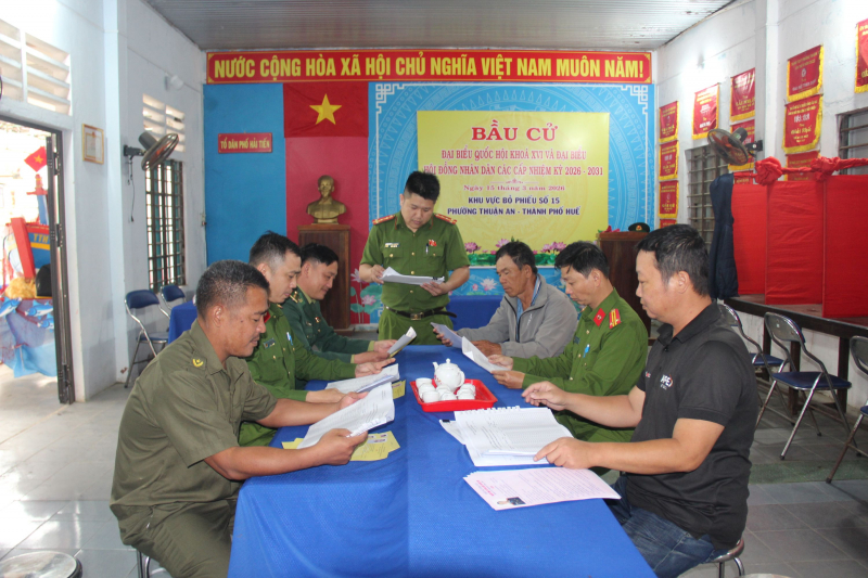 Ngư dân miền biển xứ Huế hướng về “Ngày hội lớn” -0