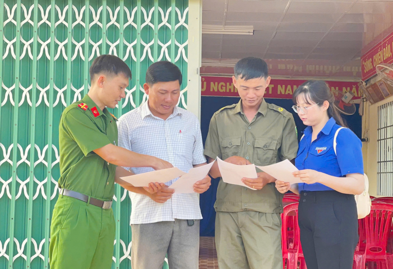 Cà Mau họp báo thông tin về công tác bầu cử -0