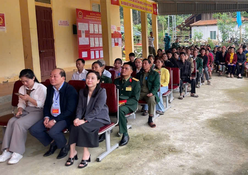 Đồng bào Đan Lai nô nức trong ngày bầu cử sớm -0