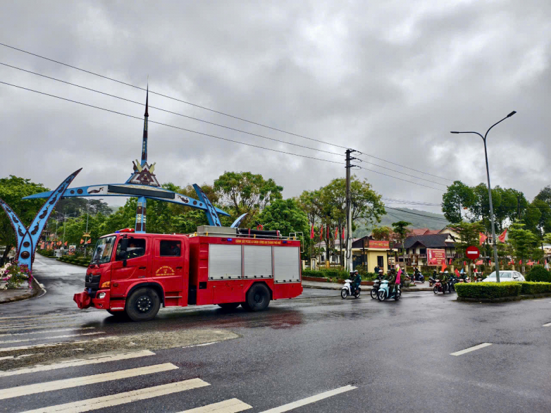 Công an xã biên giới vừa đảm bảo an ninh an toàn bầu cử vừa phối hợp đánh án liên tỉnh -1