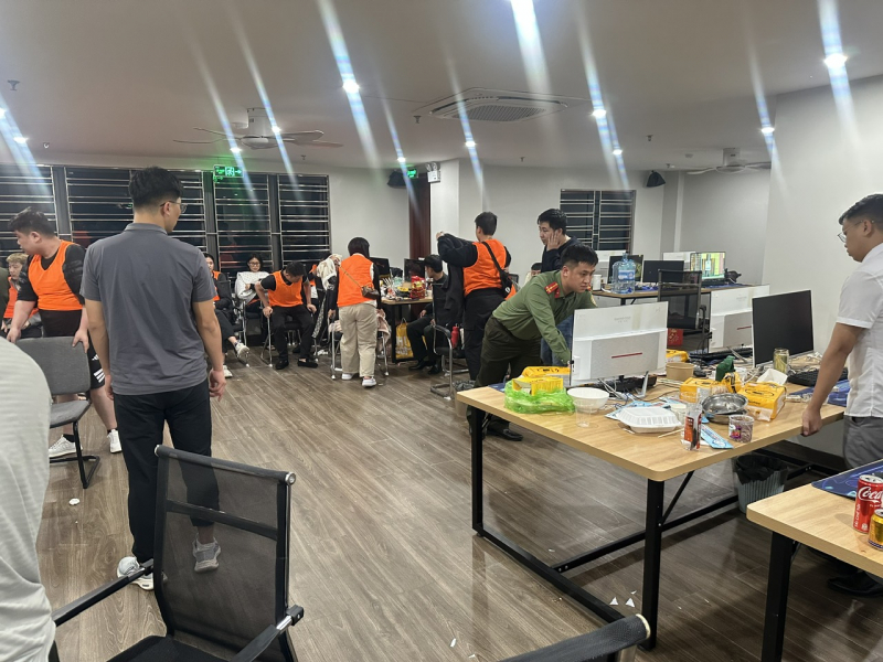 z7613433099564_8afa382c73f8355ce04b9d2fd1830a6b.jpg -0