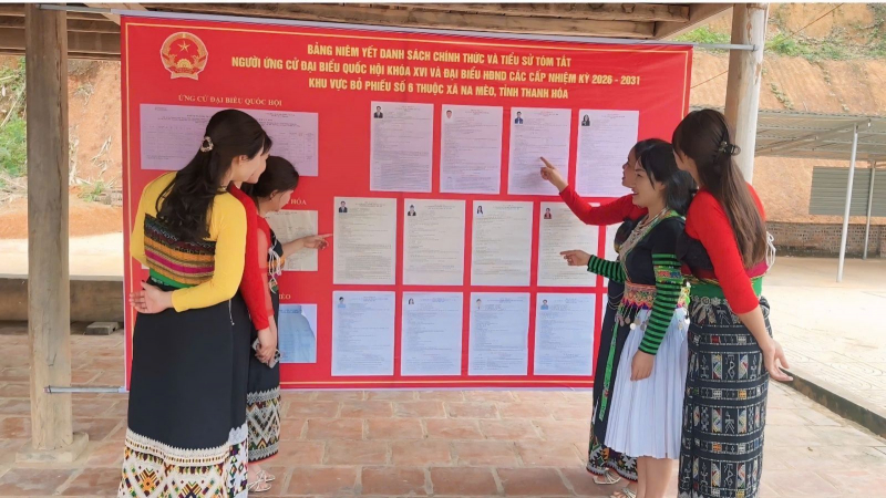 Siết chặt an ninh địa bàn biên giới trước “ngày hội lớn” -0