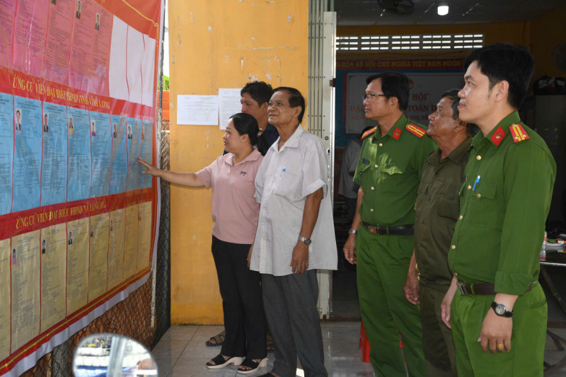 Vĩnh Long: Lực lượng Công an xã sẵn sàng cho “Ngày hội non sông” -0