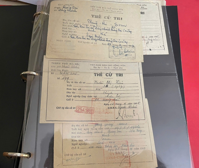Người cựu chiến binh với đam mê, tâm huyết sưu tầm những kỷ vật của các kỳ bầu cử Quốc hội -0