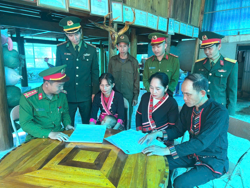 Siết chặt an ninh địa bàn biên giới trước “ngày hội lớn” -0