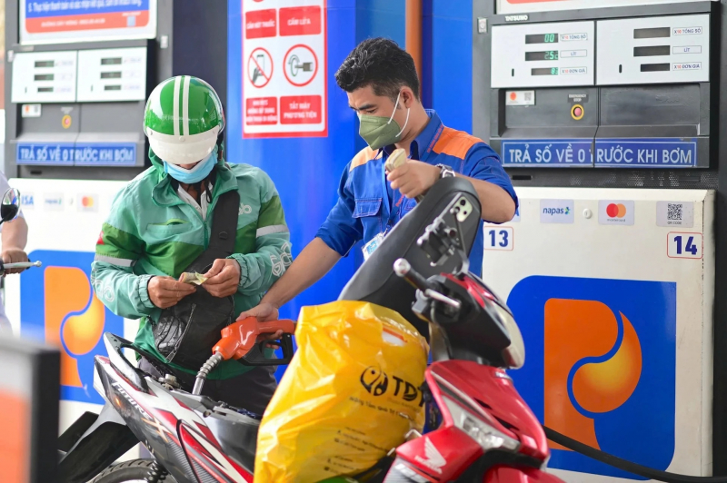 Giữ nguyên giá bán xăng dầu theo kỳ điều hành ngày 12/3 -0