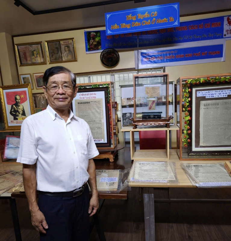 Người cựu chiến binh với đam mê, tâm huyết sưu tầm những kỷ vật của các kỳ bầu cử Quốc hội -0