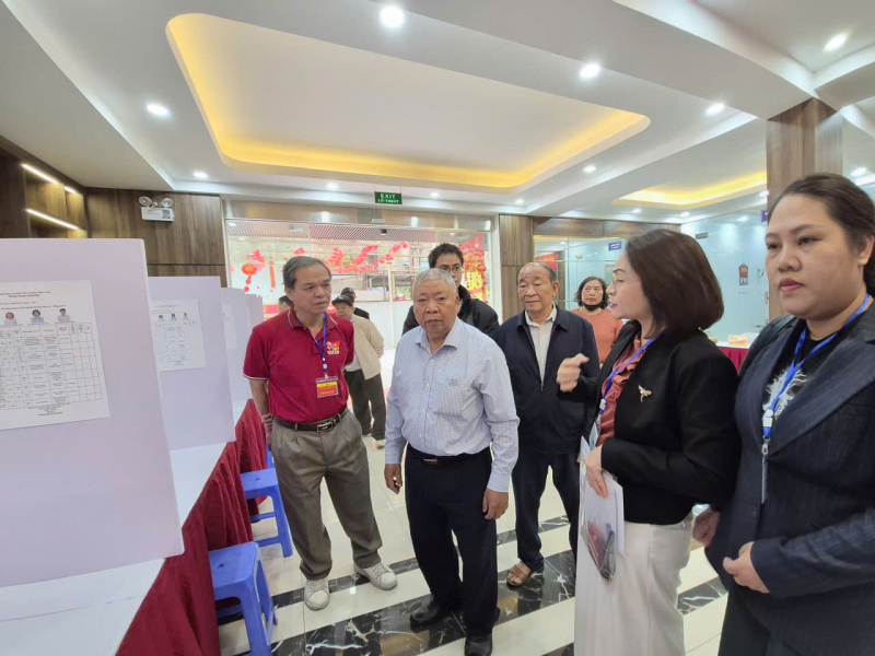 Các cán bộ hội viên Cựu Công an nhân dân Việt Nam gửi gắm niềm tin trước ngày bầu cử -0