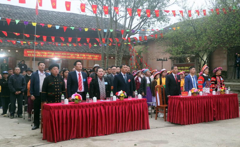 Rộn ràng Ngày hội toàn dân nơi địa đầu Tổ quốc -0