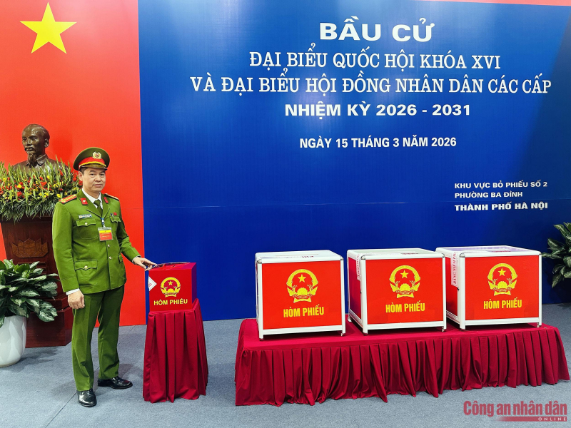 Đảm bảo tuyệt đối an ninh, an toàn tại Khu vực bỏ phiếu số 2, phường Ba Đình -0