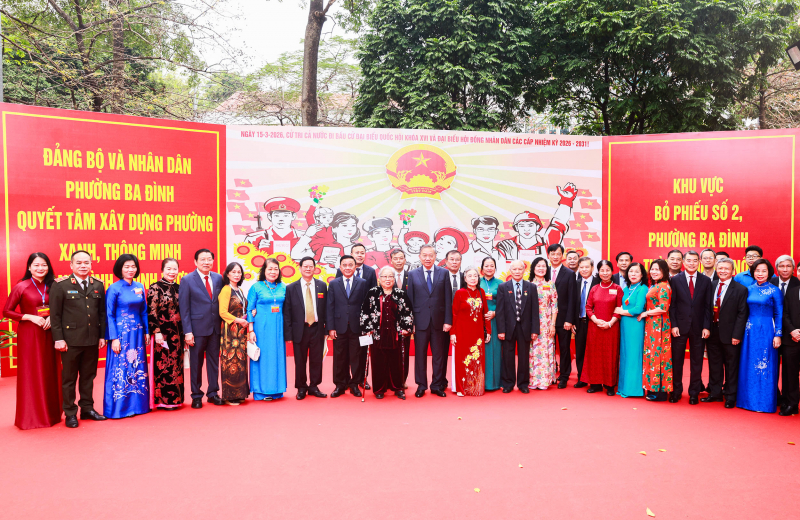 Tổng Bí thư Tô Lâm thực hiện quyền bầu cử, góp phần lan tỏa tinh thần Ngày hội toàn dân -0