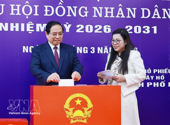 PM votes in Hanoi as nationwide election underway -0