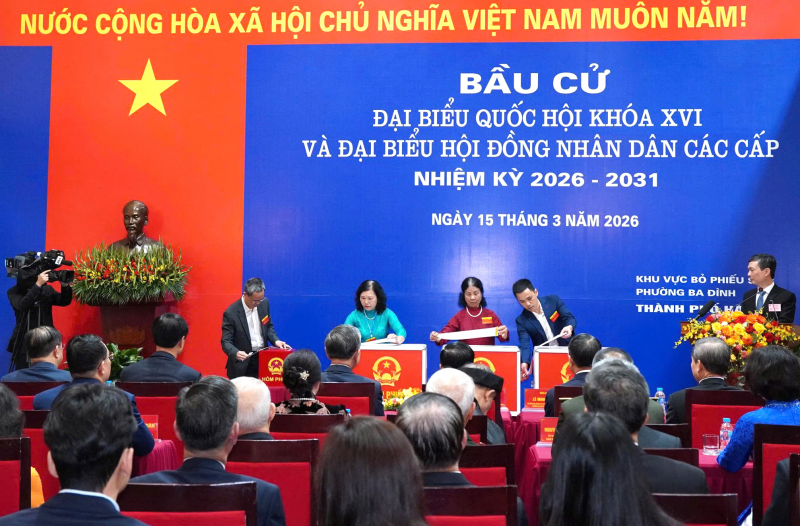 Tổng Bí thư Tô Lâm thực hiện quyền bầu cử, góp phần lan tỏa tinh thần Ngày hội toàn dân -0