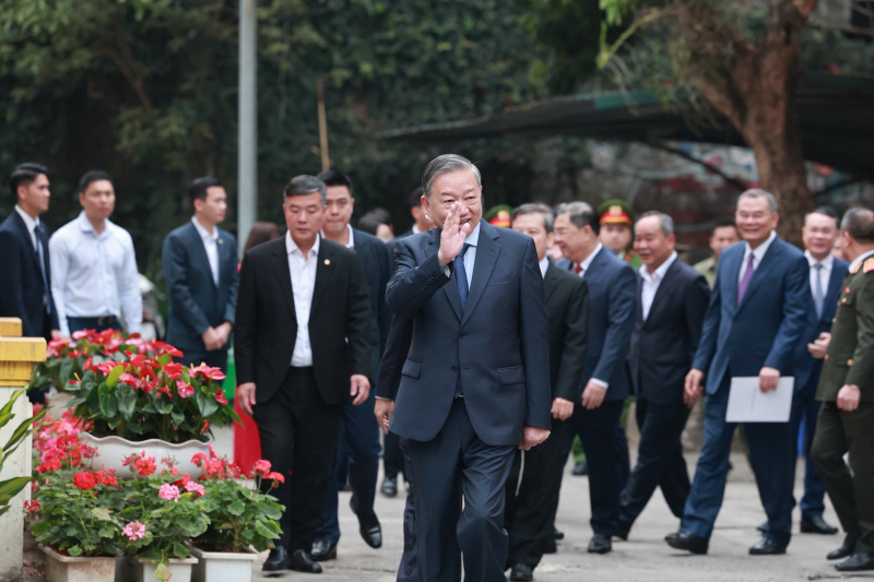 Tổng Bí thư Tô Lâm thực hiện quyền bầu cử, góp phần lan tỏa tinh thần Ngày hội toàn dân -0