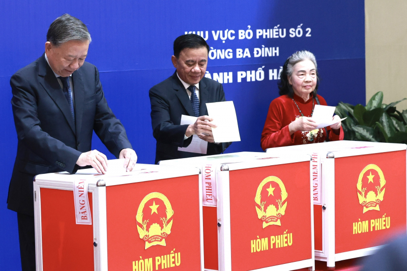 Tổng Bí thư Tô Lâm thực hiện quyền bầu cử, góp phần lan tỏa tinh thần Ngày hội toàn dân -3