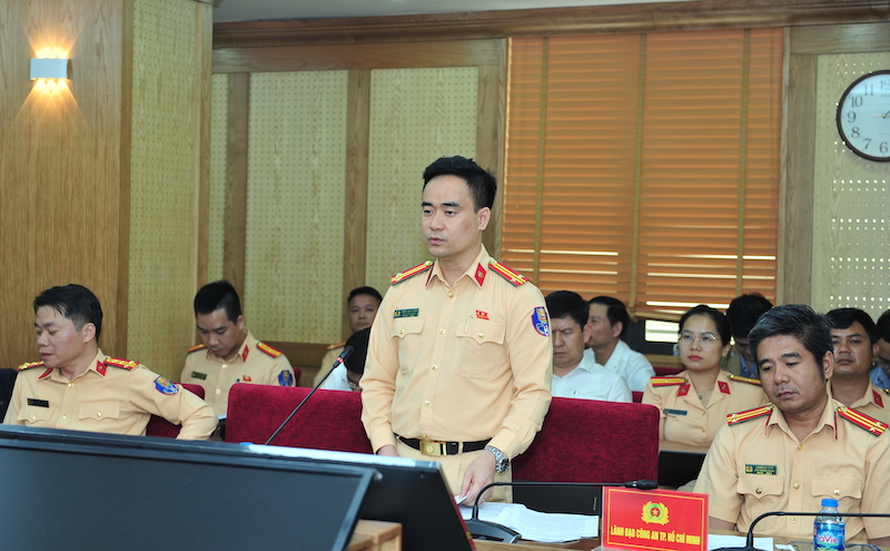 Quyết liệt đảm bảo trật tự, an toàn giao thông tại cảng hàng không, sân bay -0