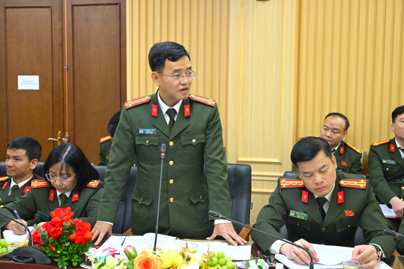 Hoàn thiện thể chế về công tác thanh tra trong lực lượng CAND -1