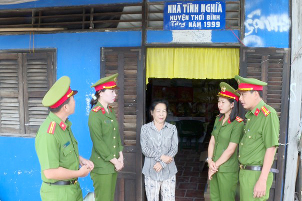 Chung tay xây dựng mái ấm nghĩa tình nơi địa đầu cực Nam Tổ quốc -0