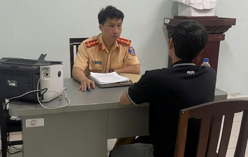 Xuyên tạc lực lượng CSGT, nhiều người bị xử phạt hành chính -0