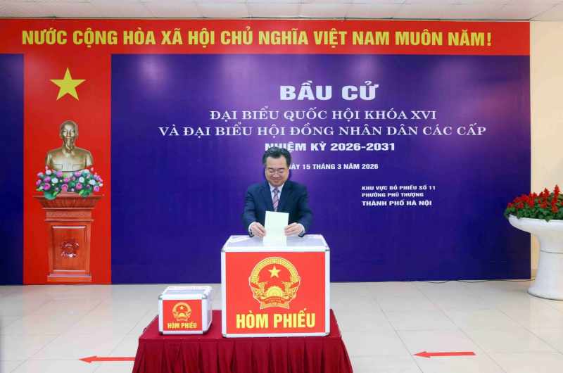 Minister Luong Tam Quang casts his vote in 2026 election -0