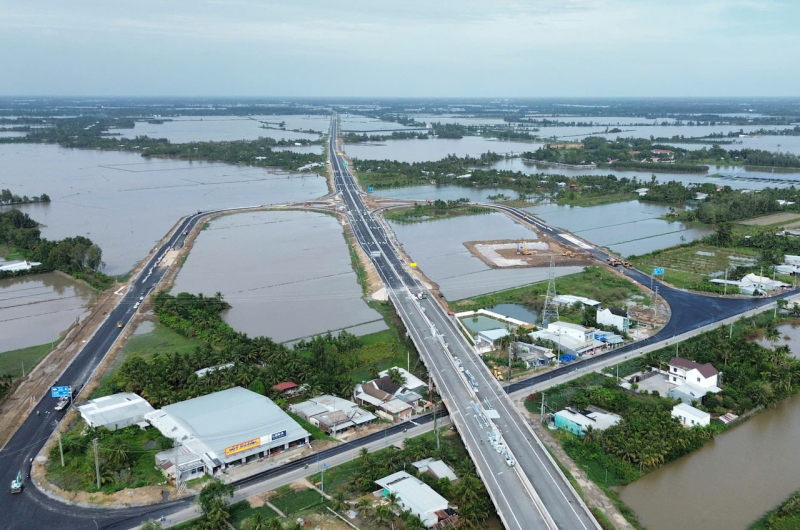 Đồng bằng sông Cửu Long đẩy nhanh tiến độ các dự án hạ tầng, giao thông trọng điểm -0
