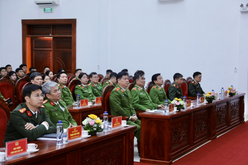 z7624707499872_a7e68c31d303d6ebc63c476ac263bde4.jpg -0