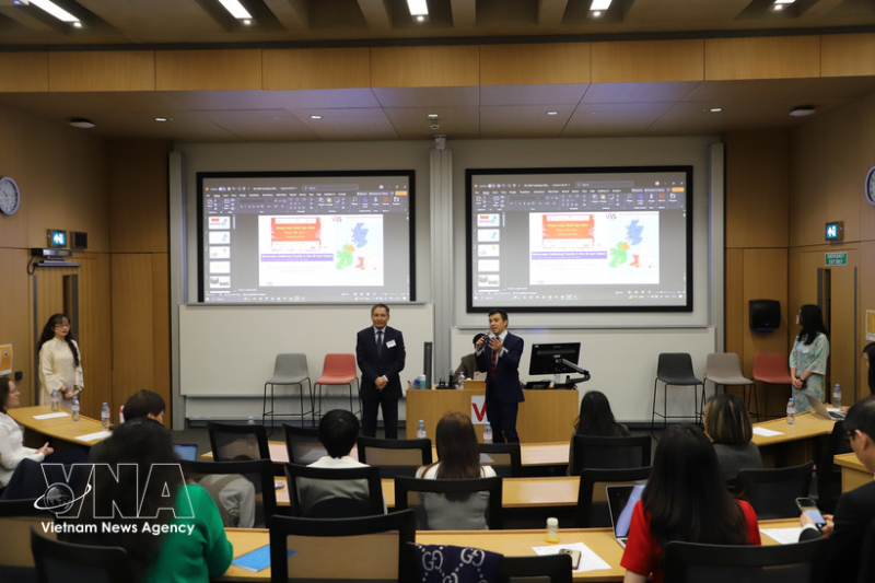 AI – unmissable opportunity for Vietnam: Experts -0