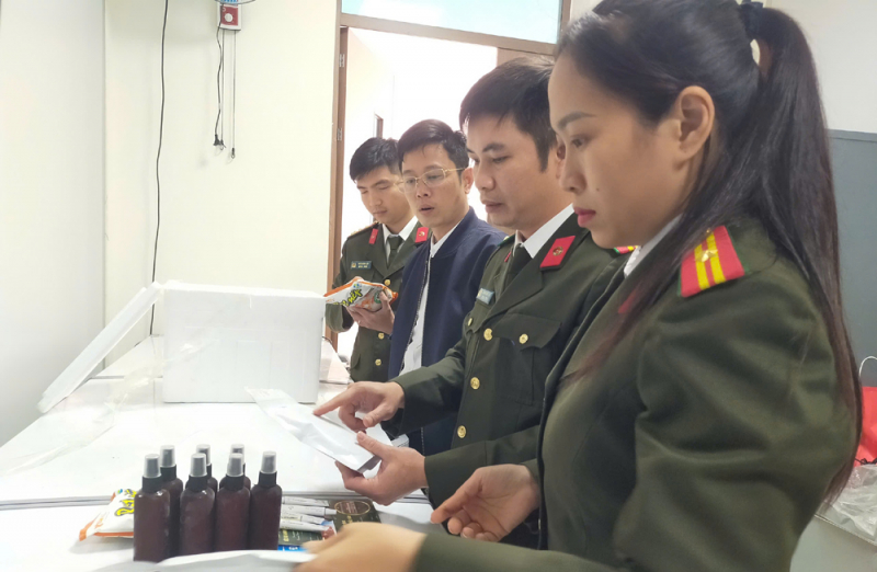 Cựu nhân viên ngân hàng 