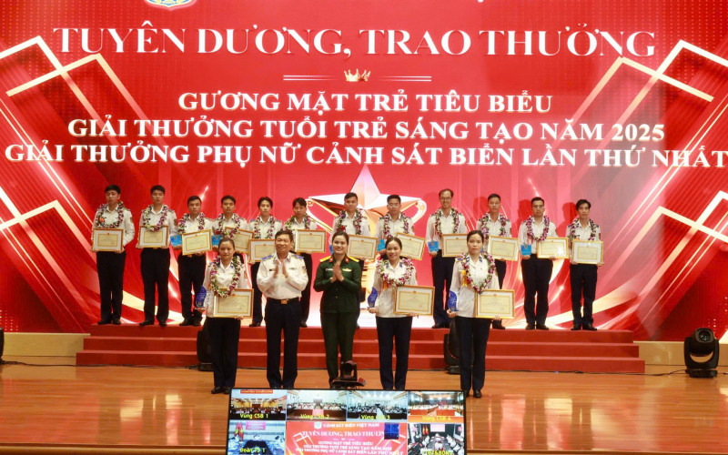 Xung kích trong thực hiện bảo vệ chủ quyền, thi pháp luật trên biển -0