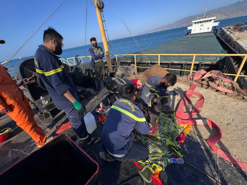 Thông tin thêm vụ tai nạn lao động trên tàu Trường Nguyên 18 khiến 5 người thương vong -0