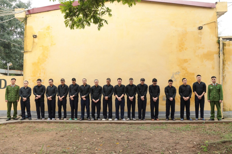 AI có thể bị lạm dụng để tạo ra nội dung khiêu dâm giả -0